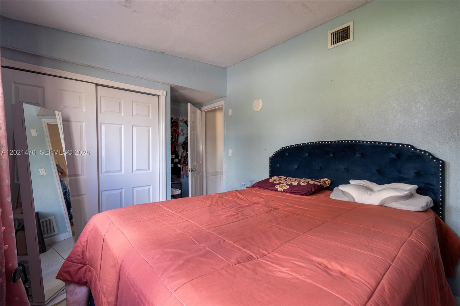 BROWARD MANOR - Residential