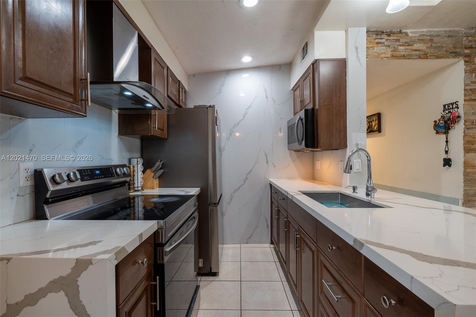 BROWARD MANOR - Residential