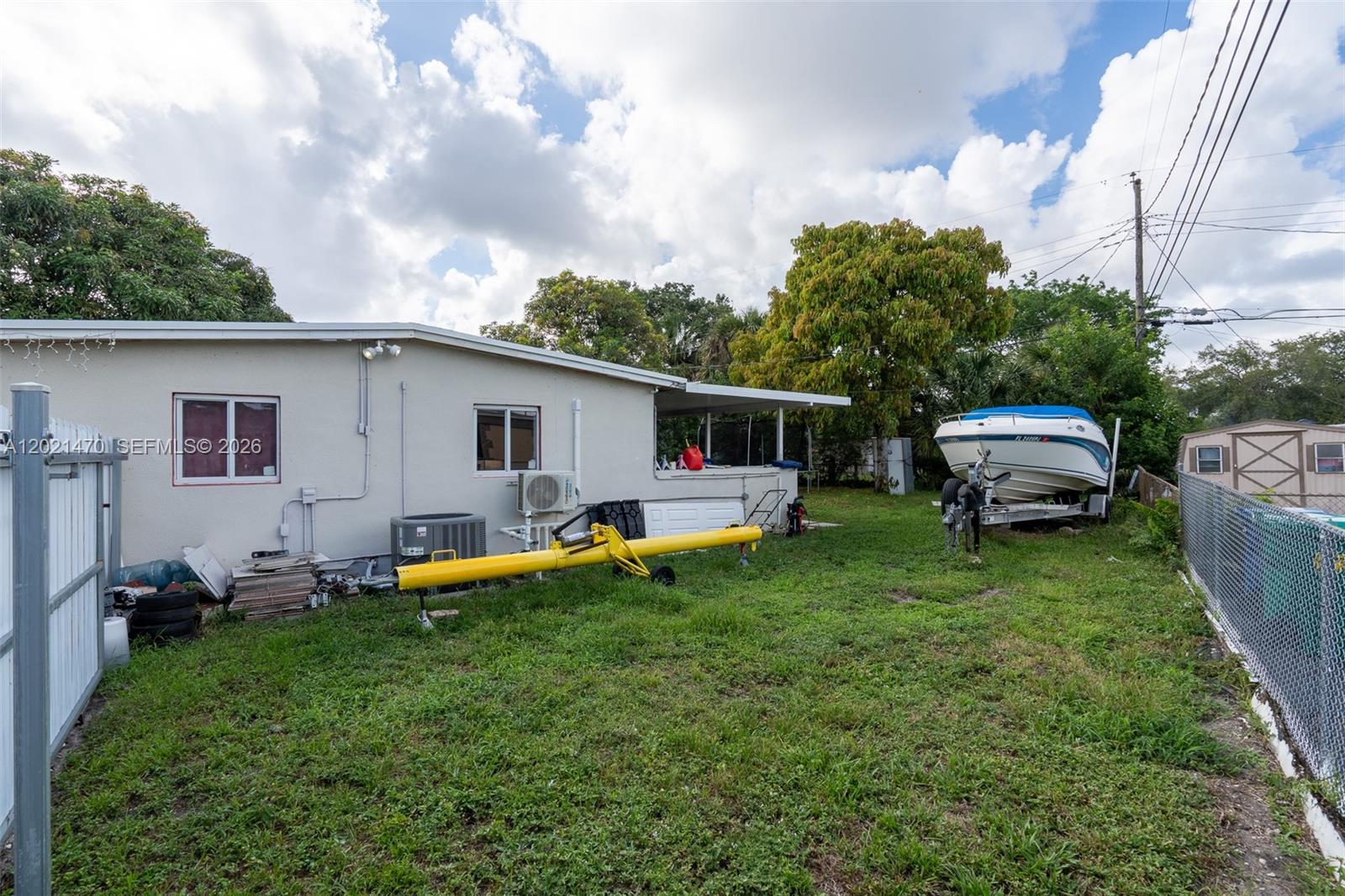 BROWARD MANOR - Residential