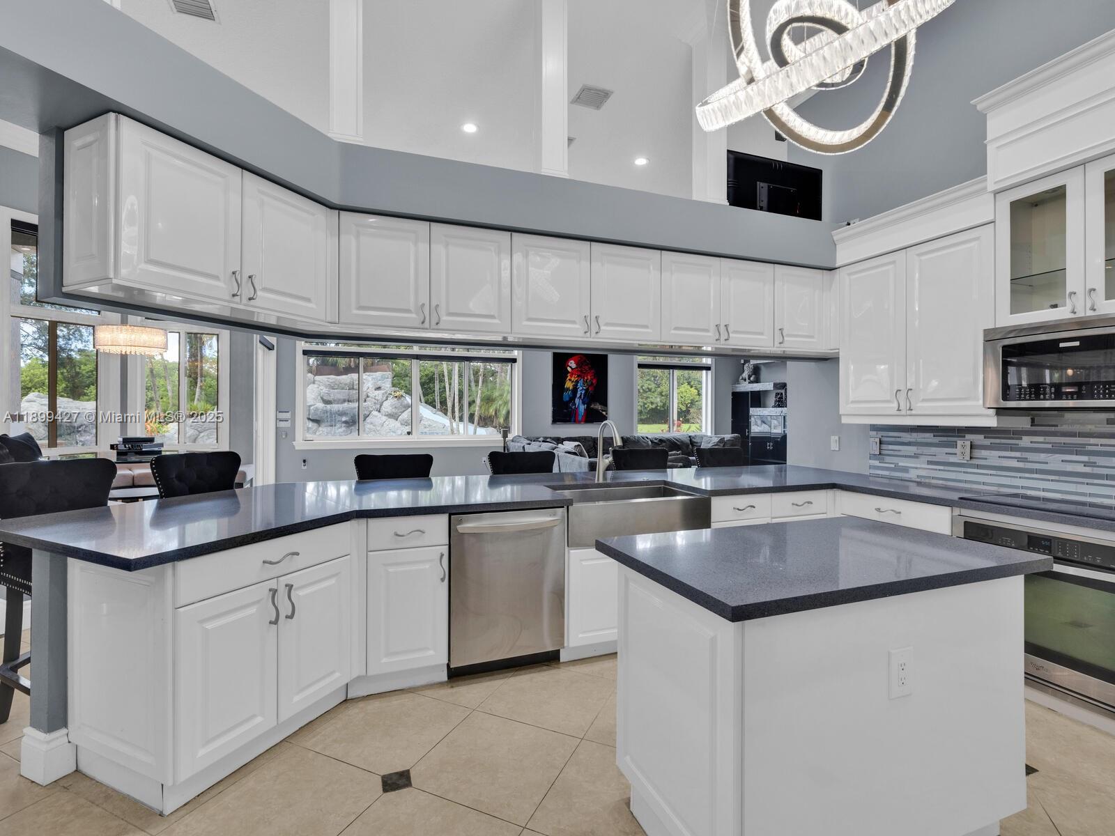 IMAGINATION FARMS EAST - Residential