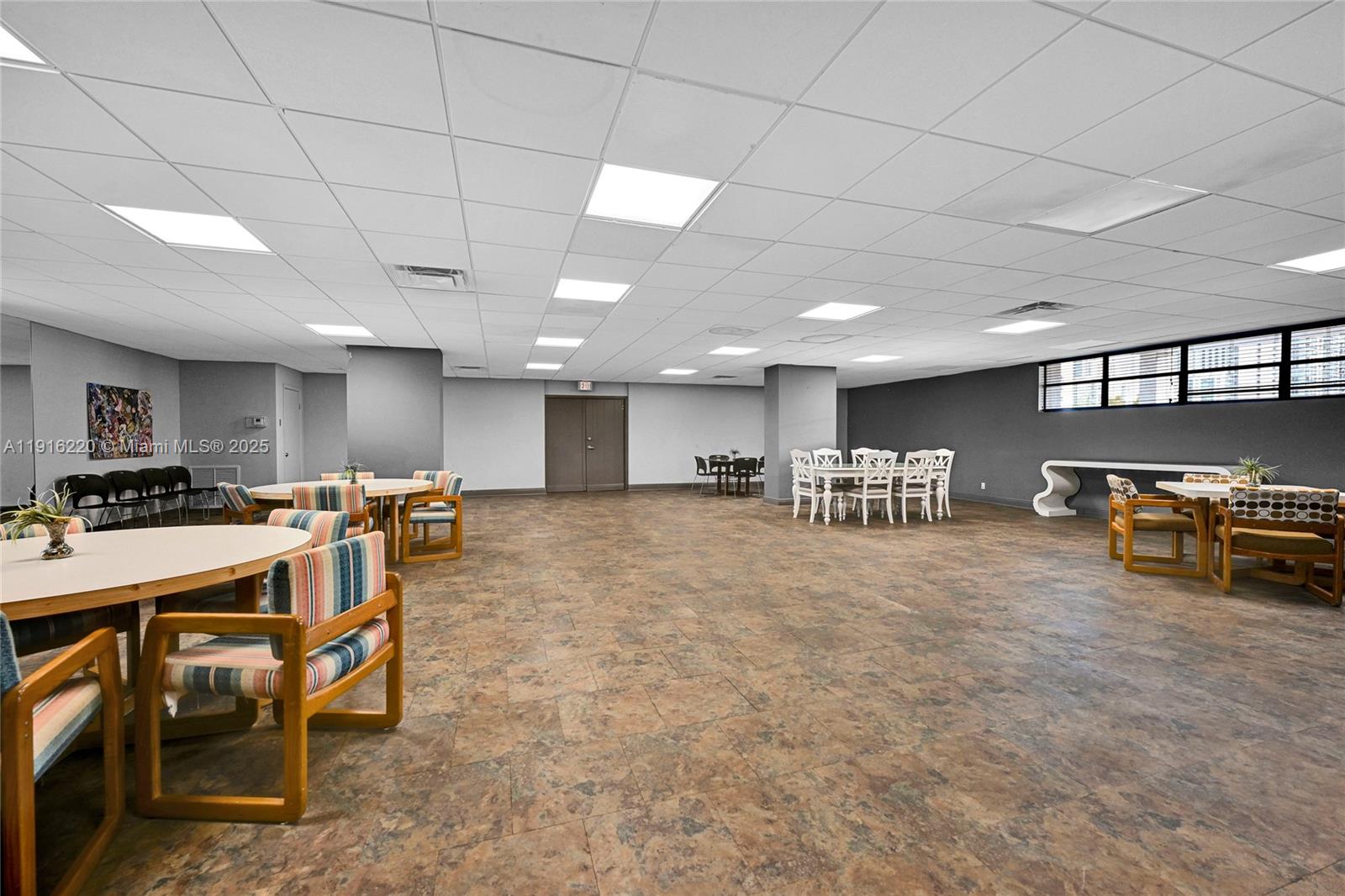 TOWERS OF OCEANVIEW EAST - Residential