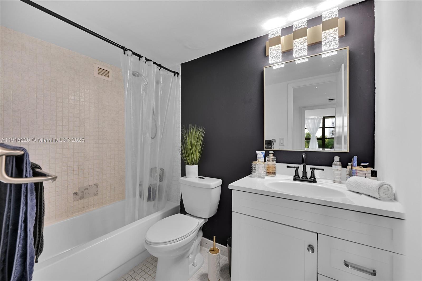 TOWERS OF OCEANVIEW EAST - Residential