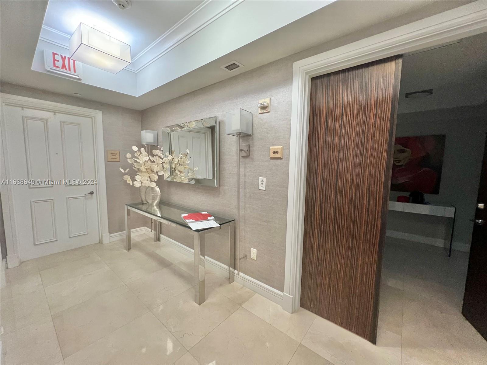 17875 Collins Ave 4305