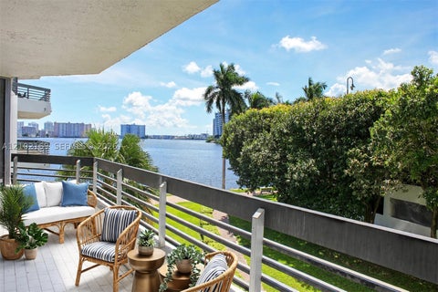 Photo of 19101 NE 36th Ct #302, Aventura, FL 33180 (MLS # A12102169)