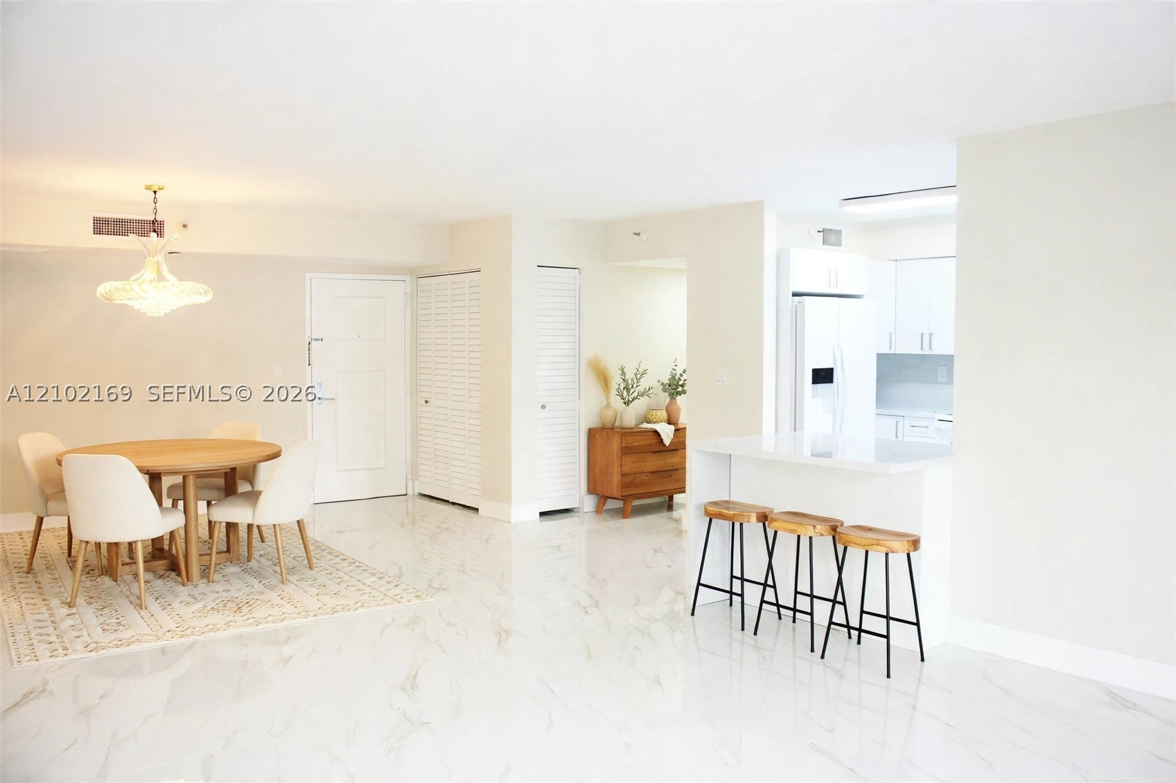 19101 NE 36th Ct 302