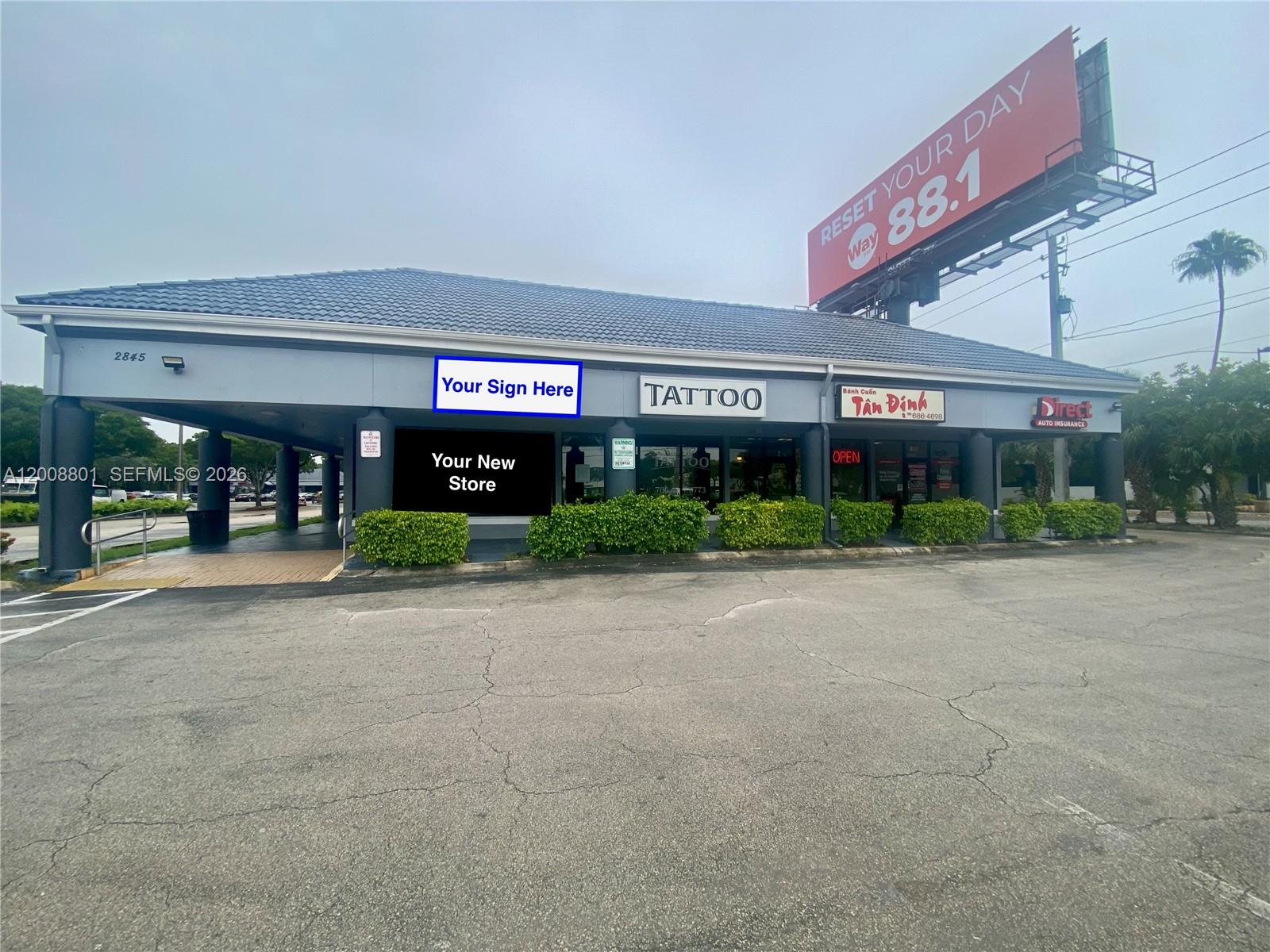 2845 N Military Trl 4