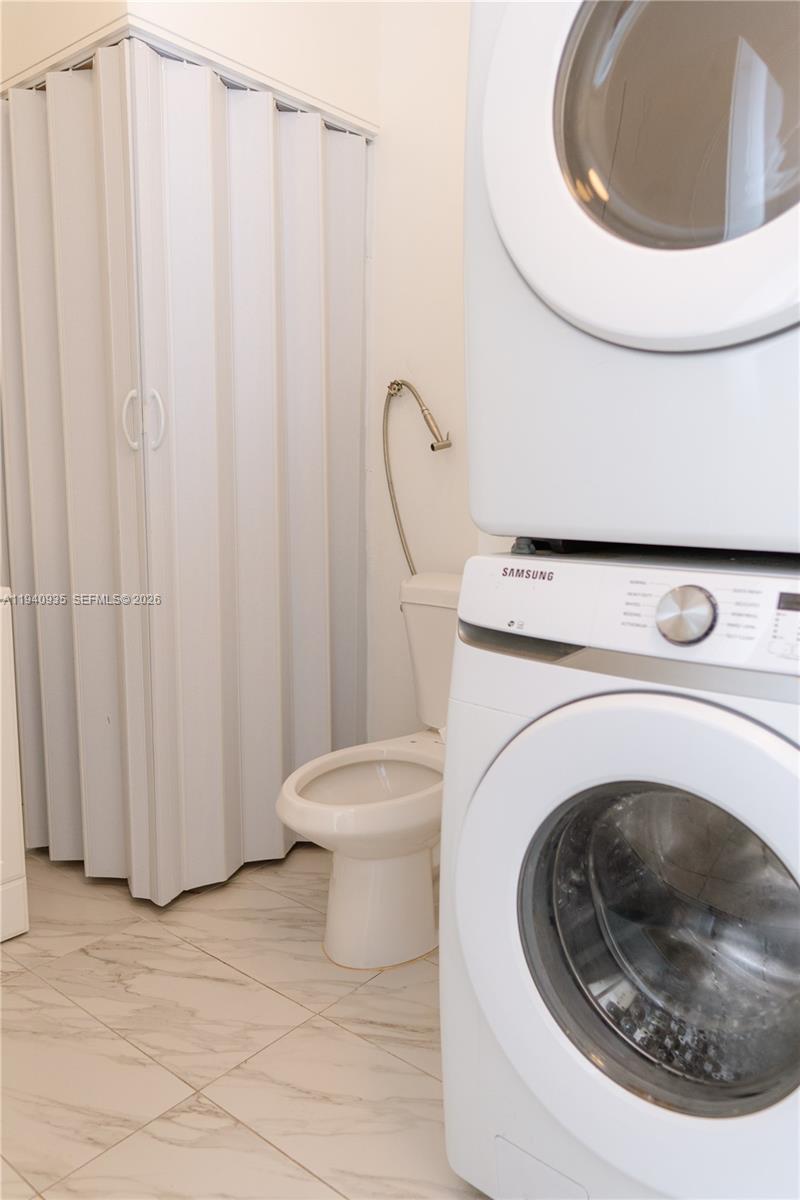 MONACO ESTATES 1ST ADDN - Residential