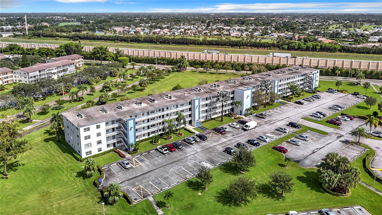 LINCOLN AT CENTURY VILLAG - Residential