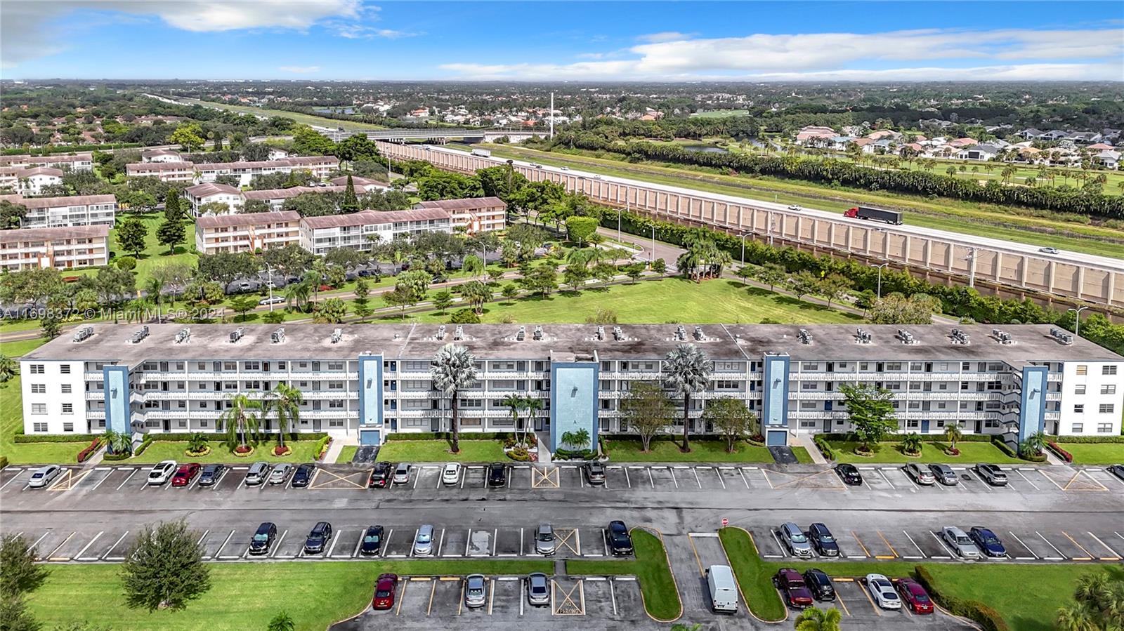 LINCOLN AT CENTURY VILLAG - Residential