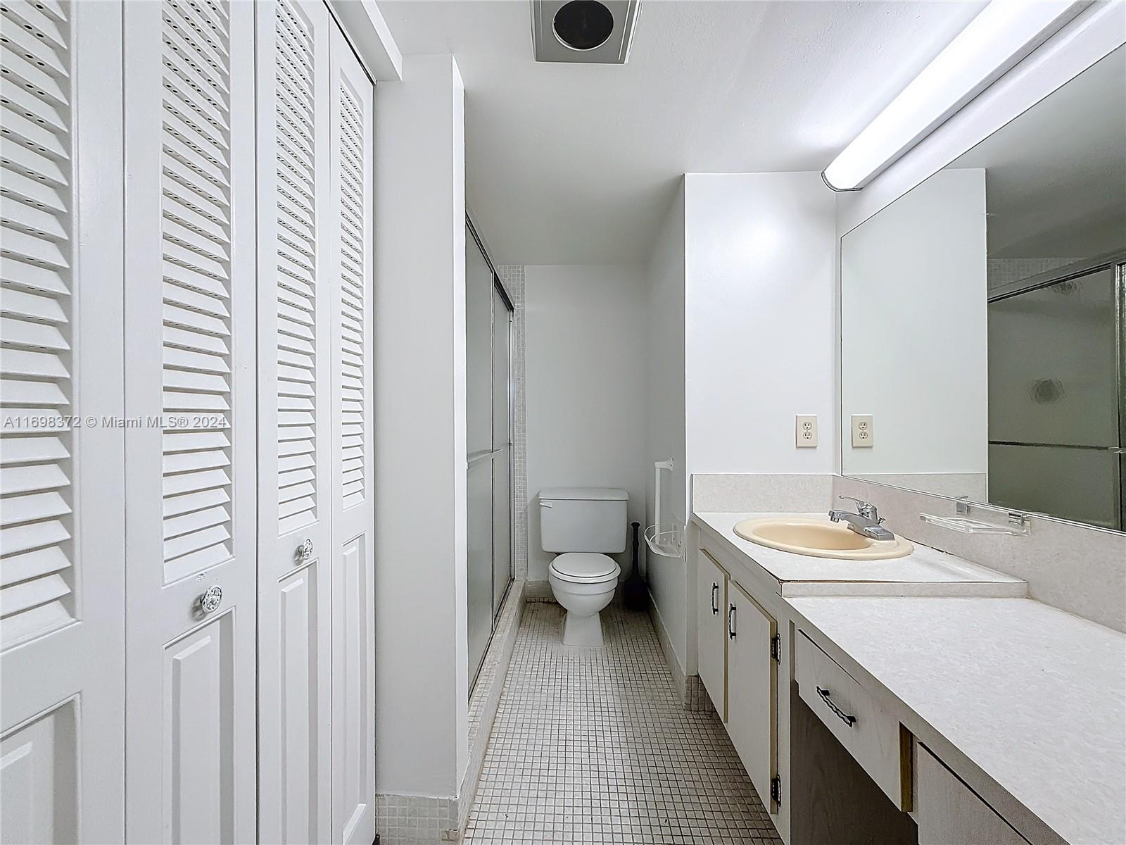 LINCOLN AT CENTURY VILLAG - Residential
