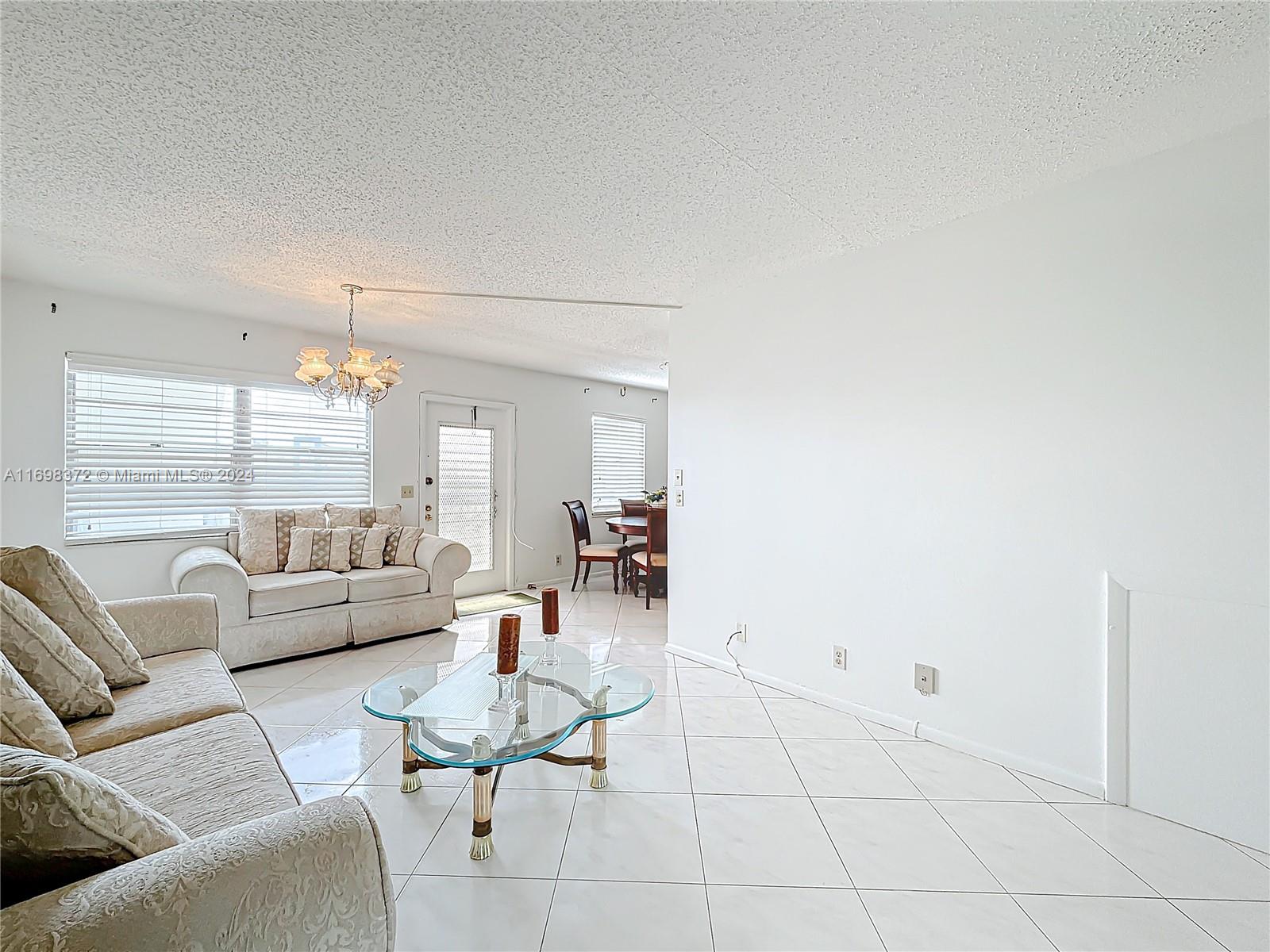 LINCOLN AT CENTURY VILLAG - Residential