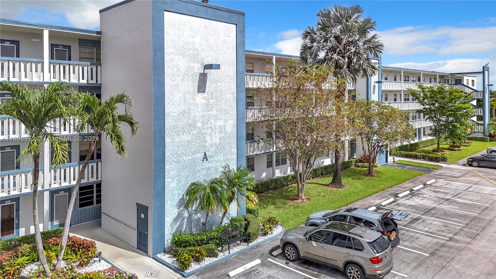 LINCOLN AT CENTURY VILLAG - Residential