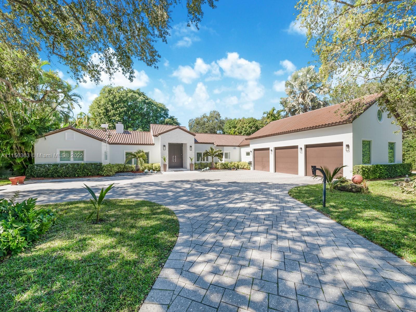 Located at Vista Lane, Pinecrest, Florida this is a spectacular single-family home. This home Is a modern and mediterranean architectural residential house built over 5,966 living sq. ft. and 39,160 lot sq. ft. within the best school district. Truly a beautiful estate in one of Pinecrest’s most enchanting quiet streets. This home was fully renovated 6 years ago with exquisite taste & attention to detail by the owner. Home features a large master suite with seating area, luxurious master bath, office & gym, and equipped with an amazing home theater. This spacious home comprises 6 beds, 6.5 baths, all bedrooms with ensuite bathrooms & separate entrances, stunning kitchen with gas stove, pool, 3-car garage, soaring beamed ceilings, loft bonus room, lots of light
and lush landscaping.