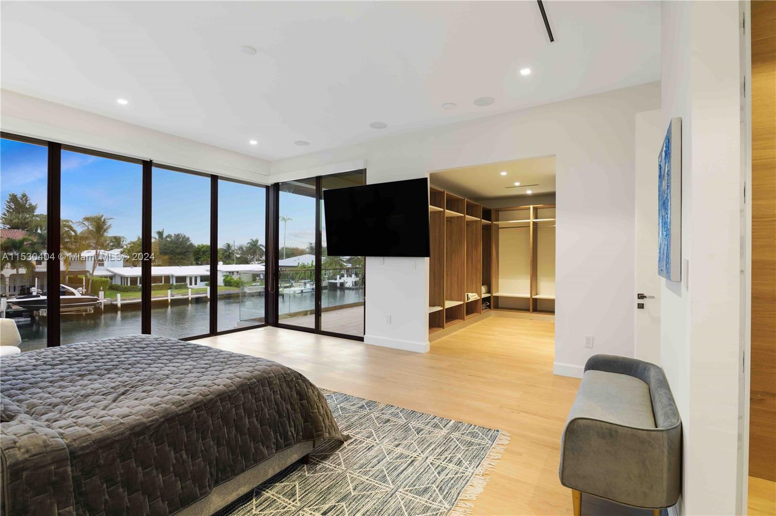 LAUDERDALE HARBORS SECTIO - Residential Lease