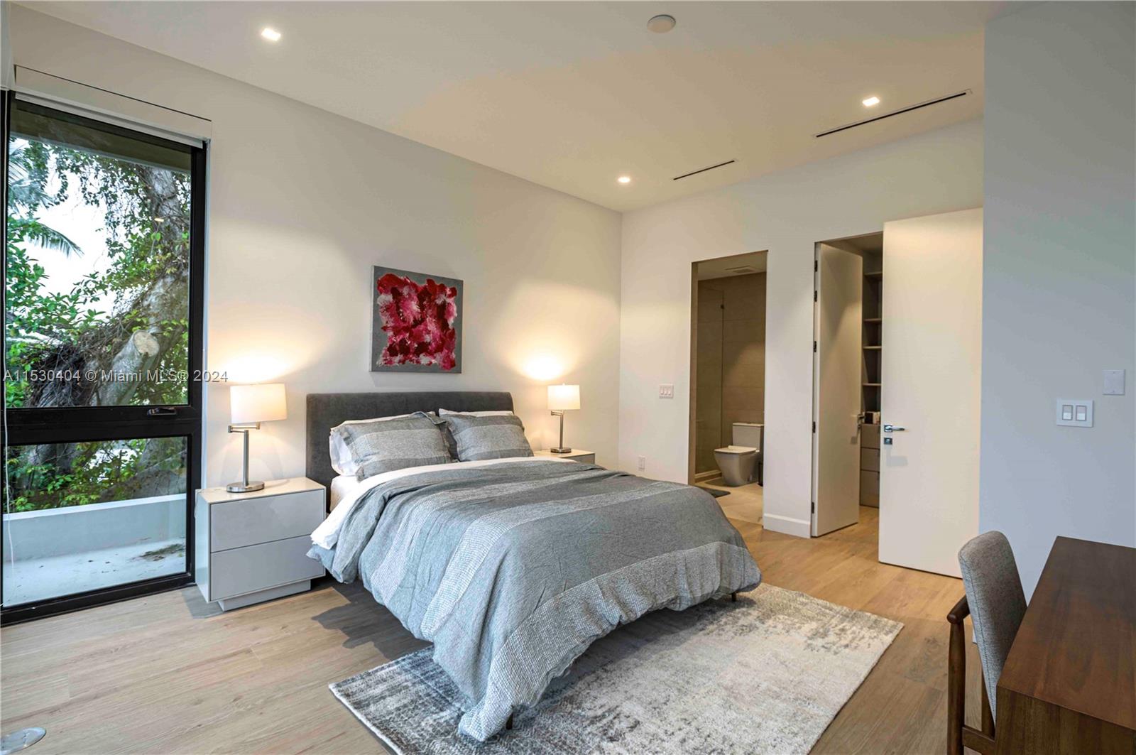 LAUDERDALE HARBORS SECTIO - Residential Lease