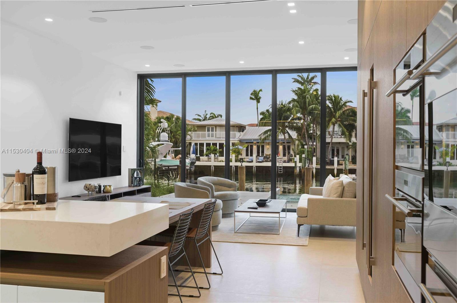 LAUDERDALE HARBORS SECTIO - Residential Lease