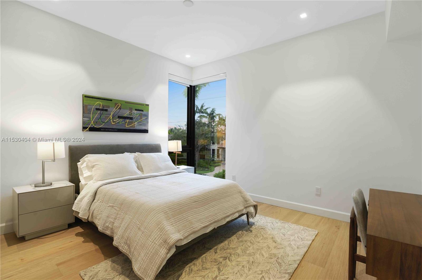 LAUDERDALE HARBORS SECTIO - Residential Lease