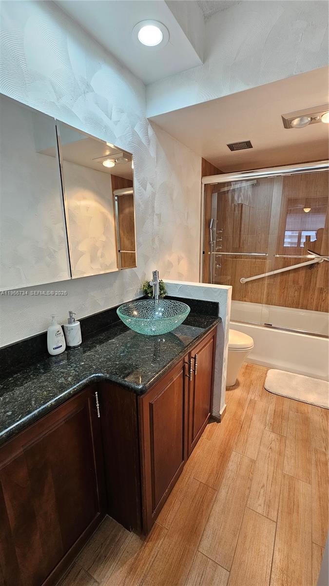 HEMISPHERES CONDO - Residential