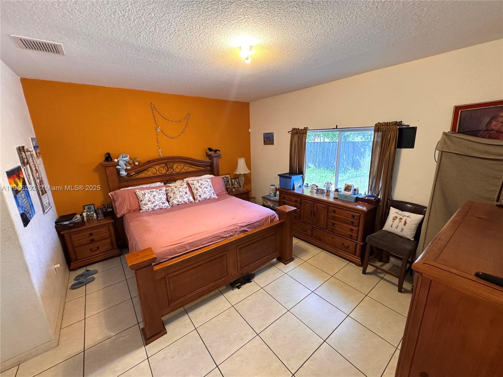 TENNESSEE ESTATES - Residential