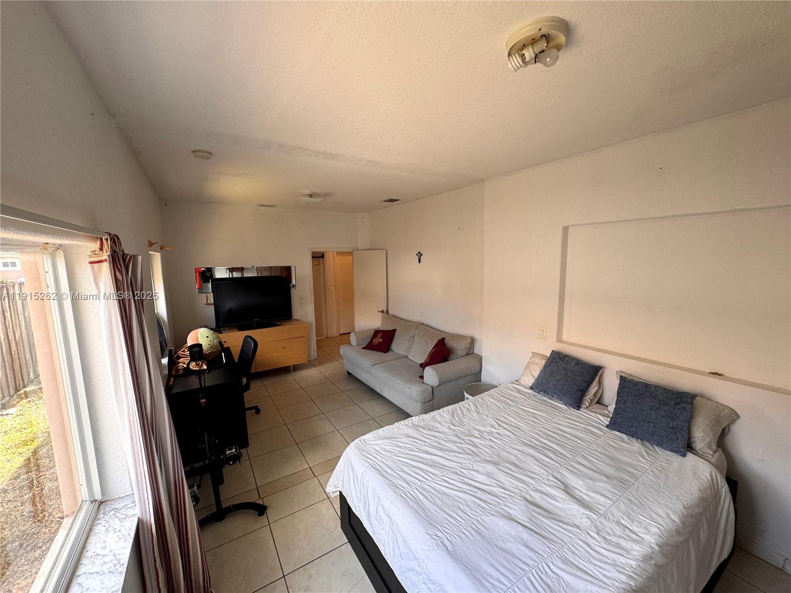 TENNESSEE ESTATES - Residential