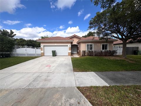 Photo of 1403 SE 6th St, Homestead, FL 33033 (MLS # A11915262)