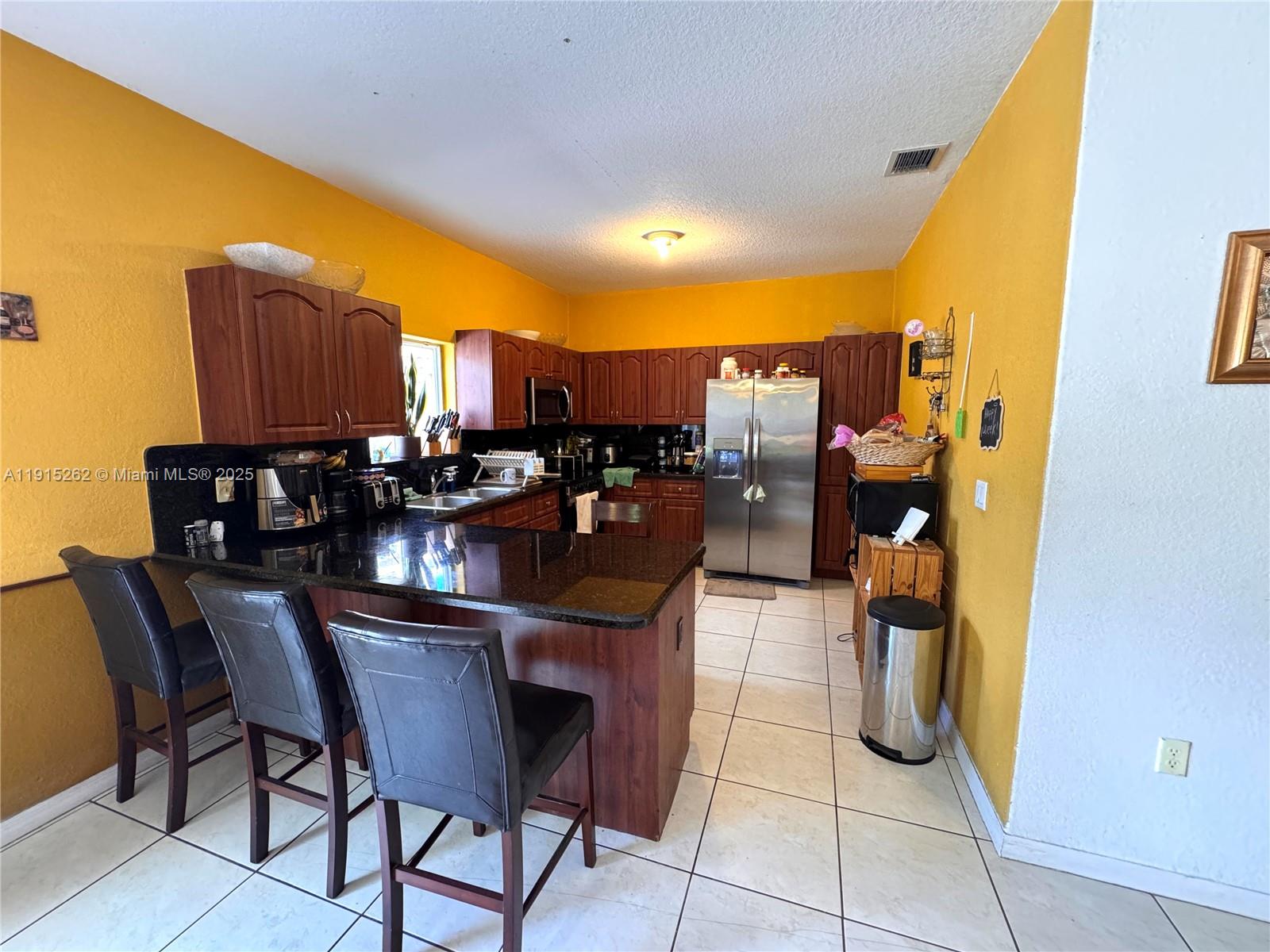 TENNESSEE ESTATES - Residential