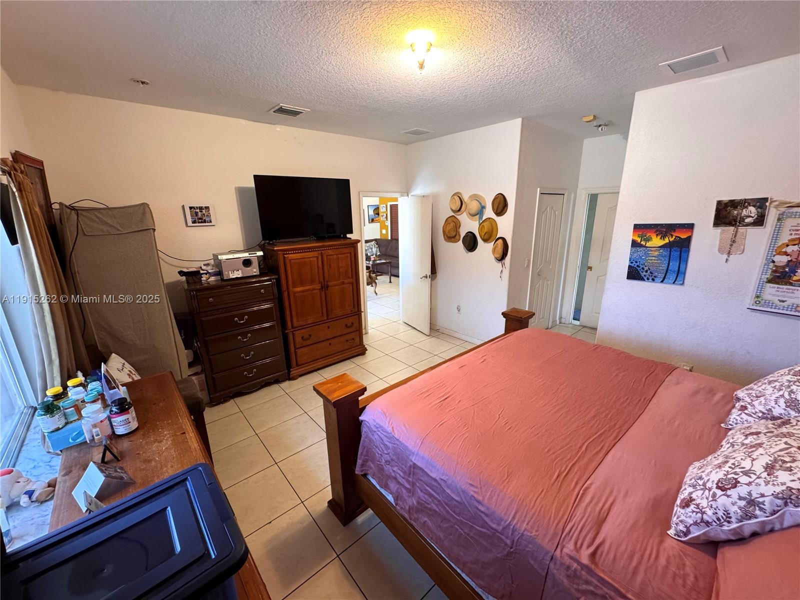 TENNESSEE ESTATES - Residential