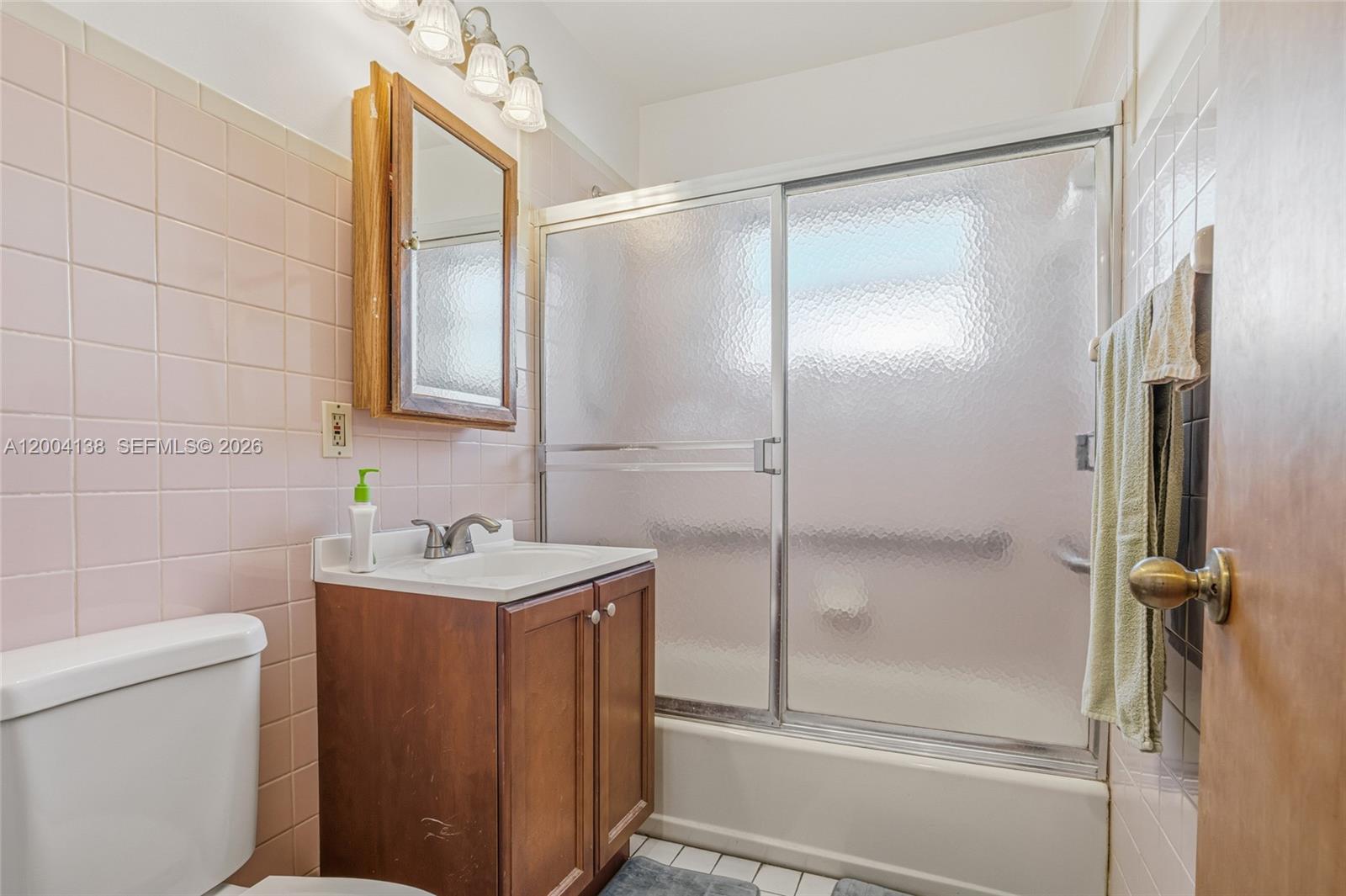 SOUTHLAND HOMES MANOR - Residential