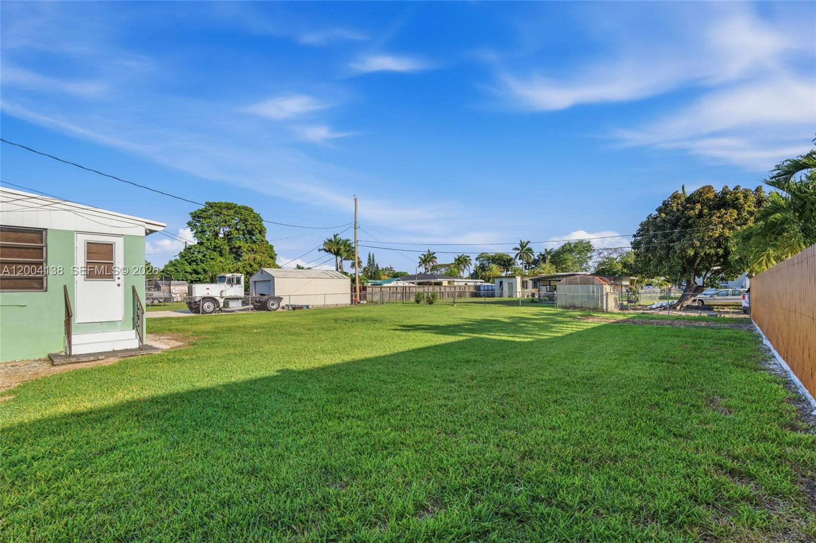 SOUTHLAND HOMES MANOR - Residential