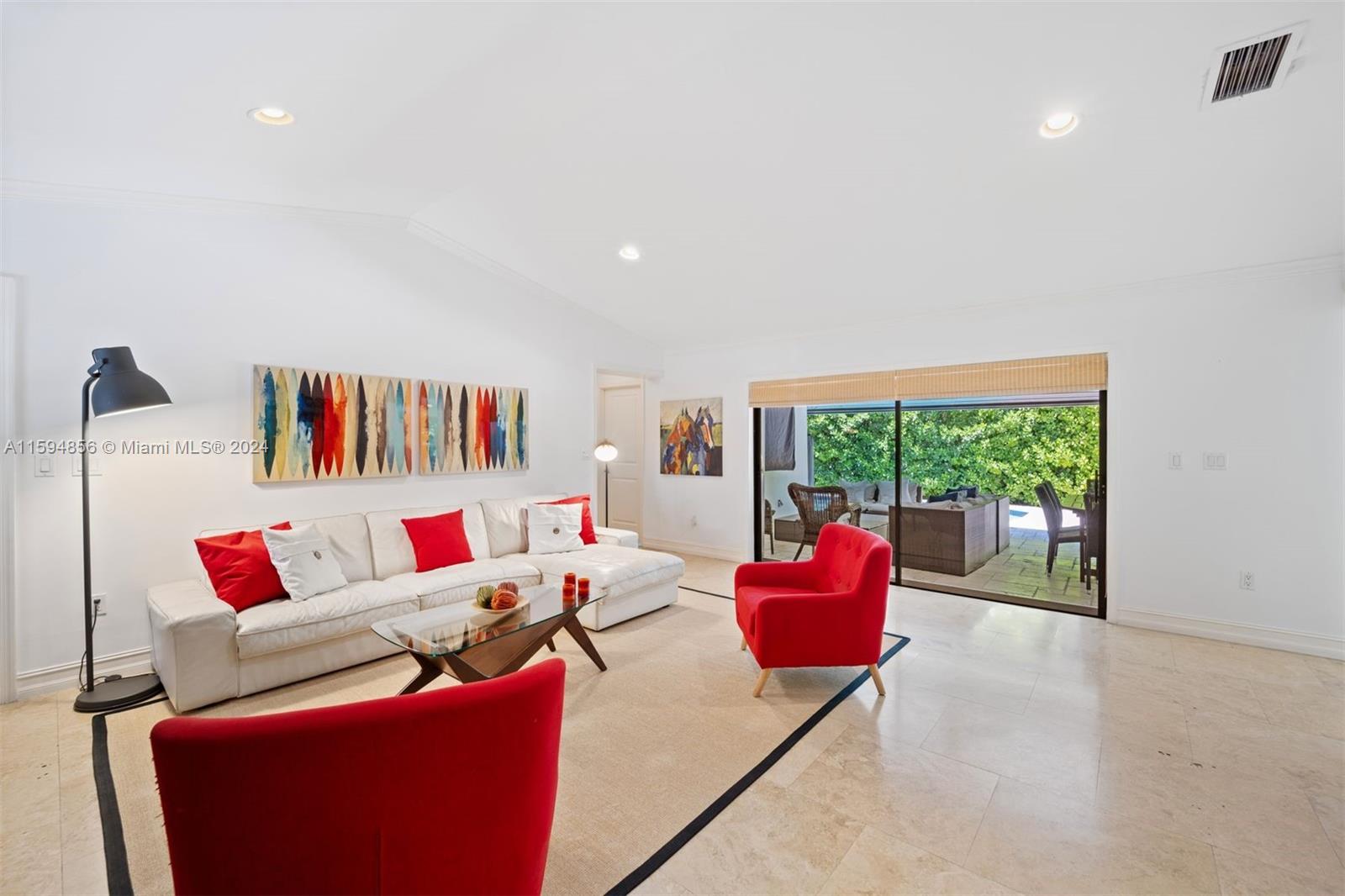BISCAYNE KEY ESTATES - Residential