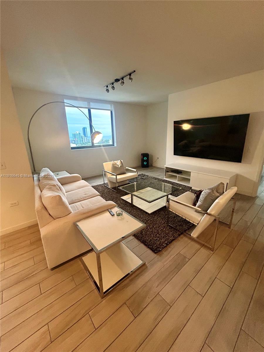 NINE AT MARY BRICKELL VIL - Residential Lease