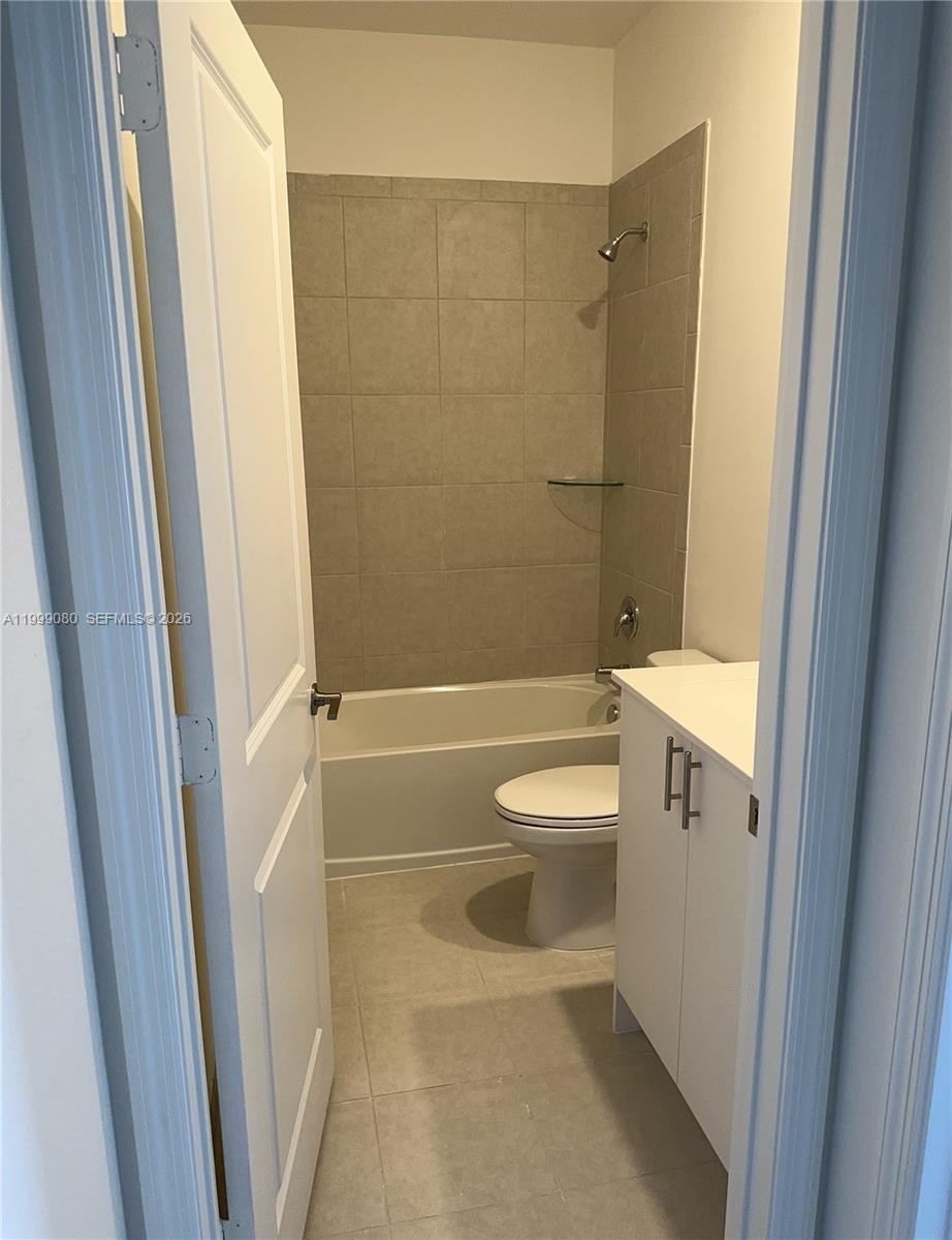 SILVER PALM RESIDENTIAL H - Residential