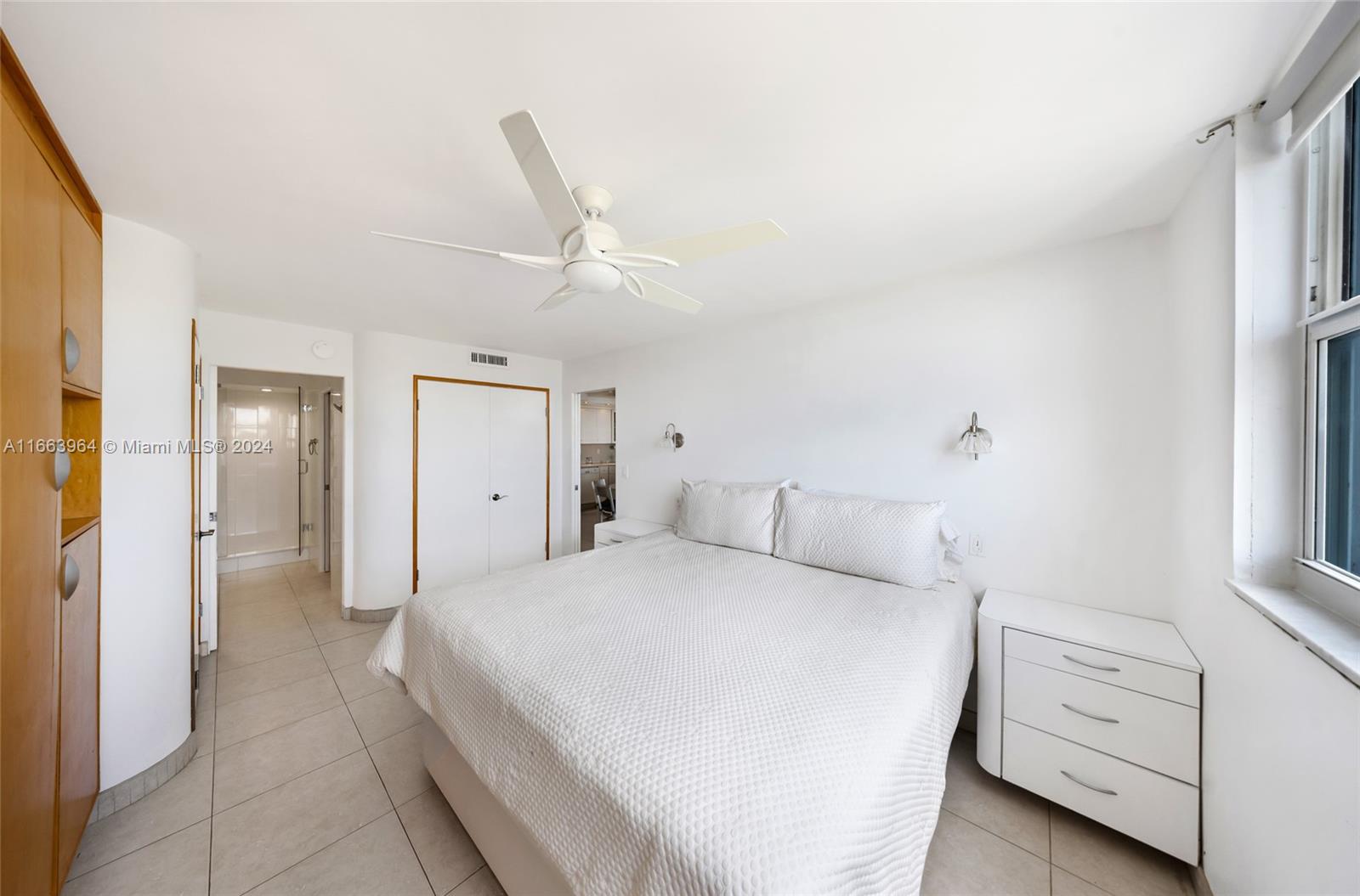 ROYAL ATLANTIC CONDO - Residential