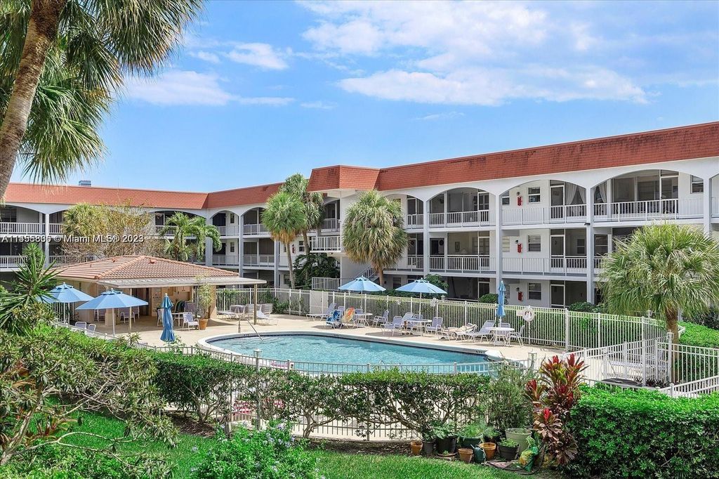 Photo of 501 Blue Heron Dr #109-A, Hallandale Beach, FL 33009 (MLS # A11455835)