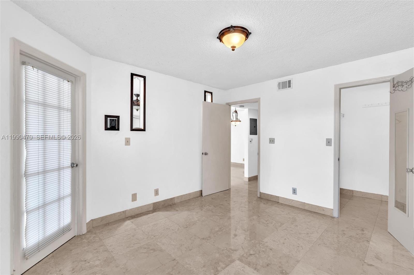 SUNDANCE AT DAVIE CONDO - Residential