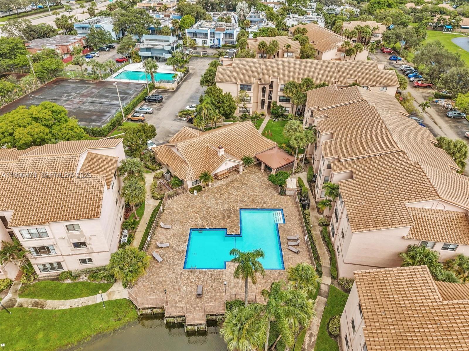 SUNDANCE AT DAVIE CONDO - Residential