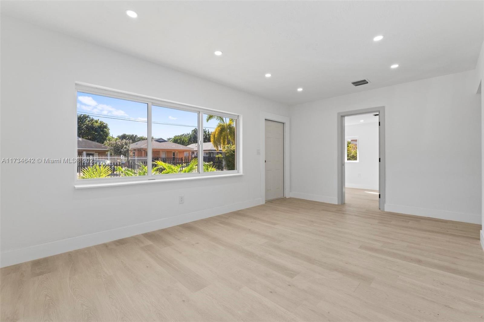 Incredible property without HOA, ample parking, lots of light, new roofs and much more! Don't miss this incredible opportunity very close to Wynwood. Show in public records to be zoned as a duplex.