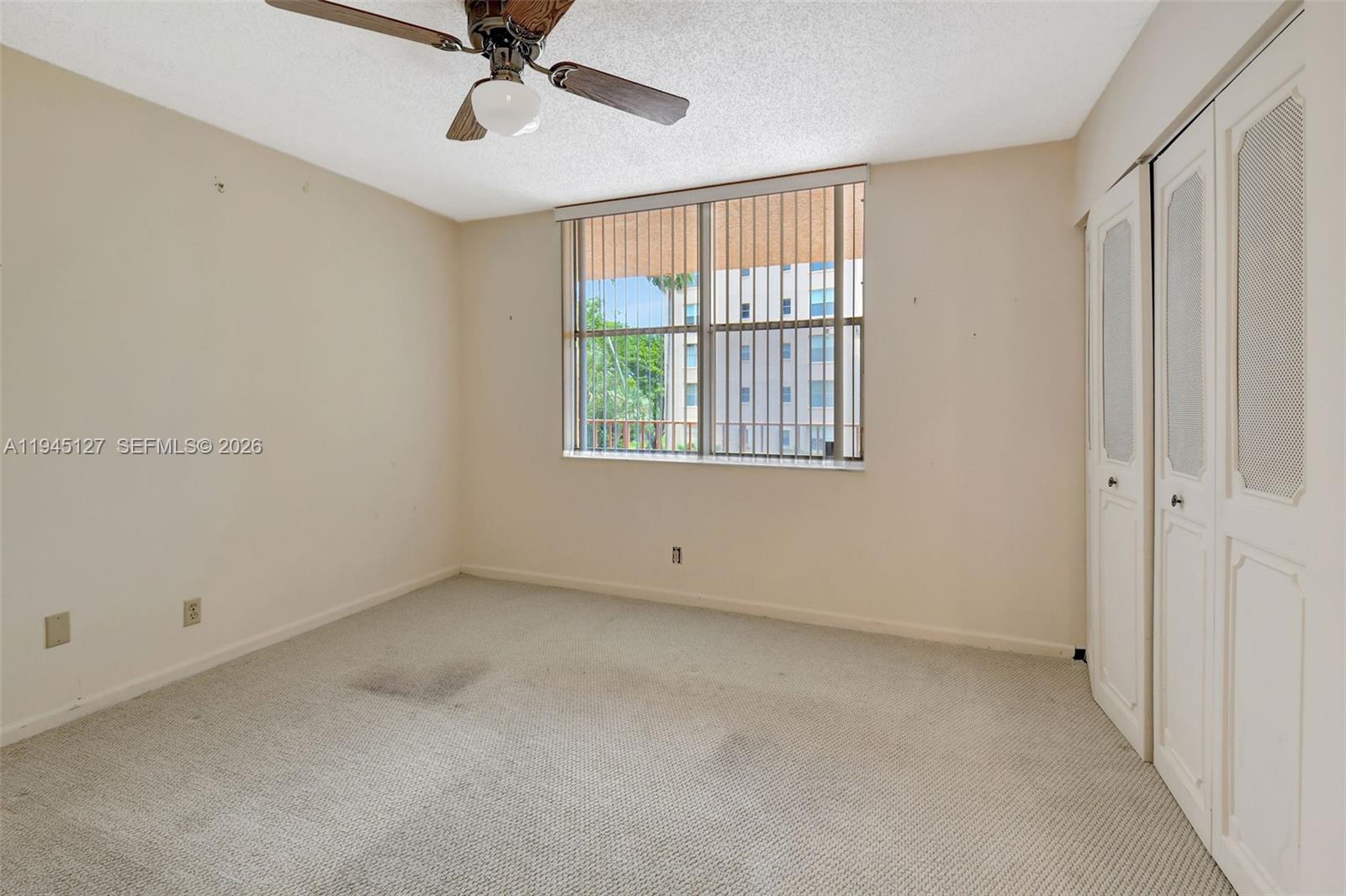 VILLAGES OF ORIOLE BONAIRE - Residential