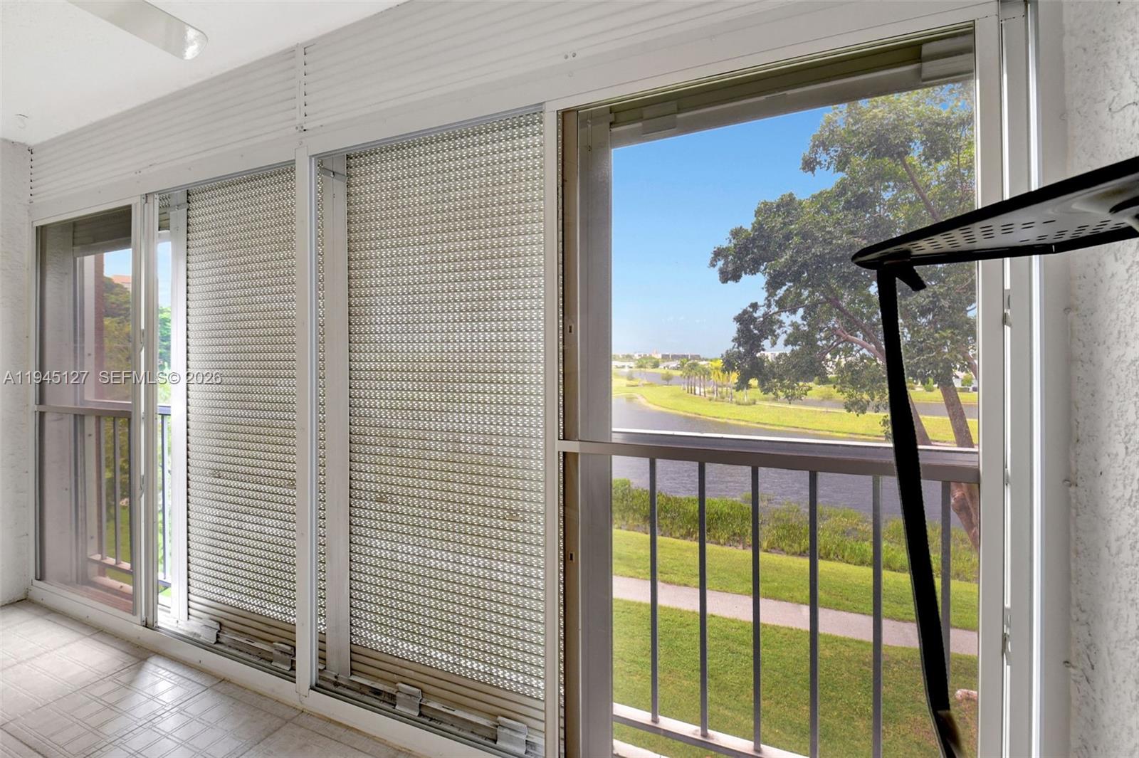 VILLAGES OF ORIOLE BONAIRE - Residential