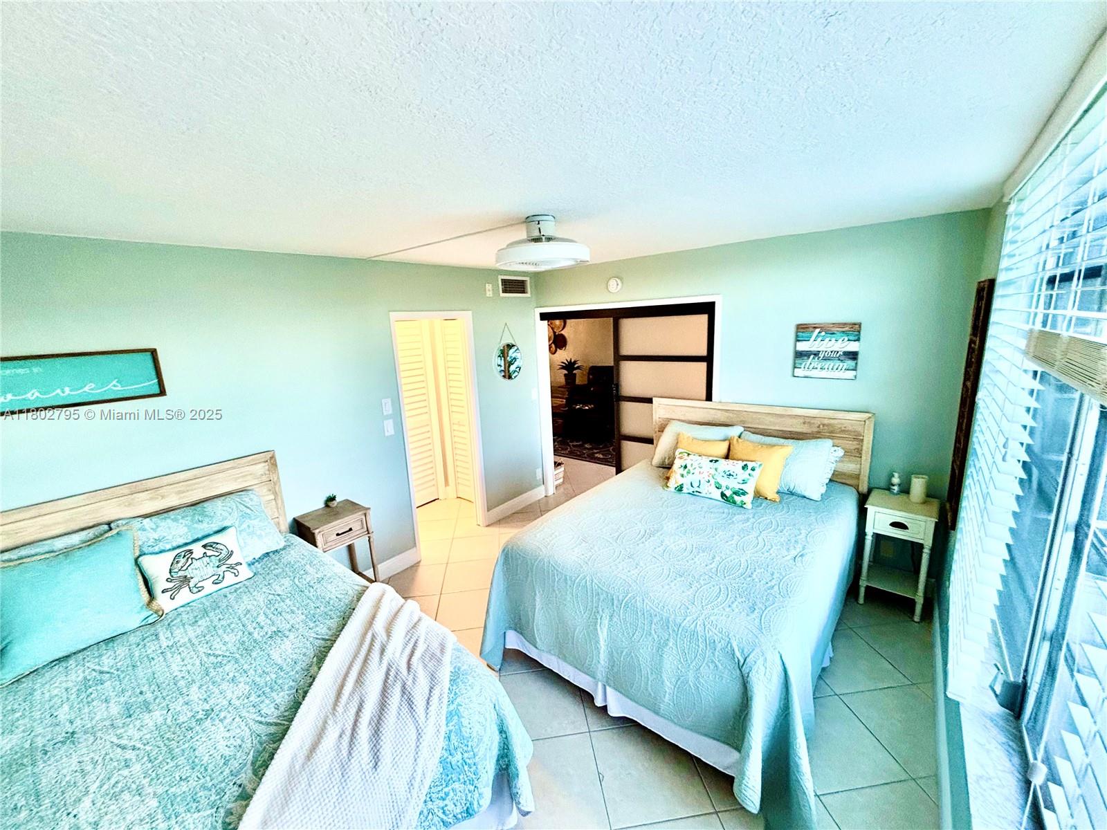 NO 34 PALM-AIRE COUNTRY C - Residential