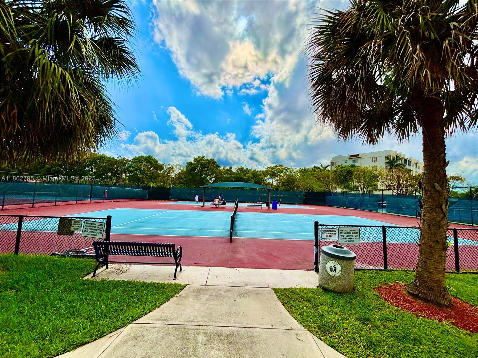 NO 34 PALM-AIRE COUNTRY C - Residential