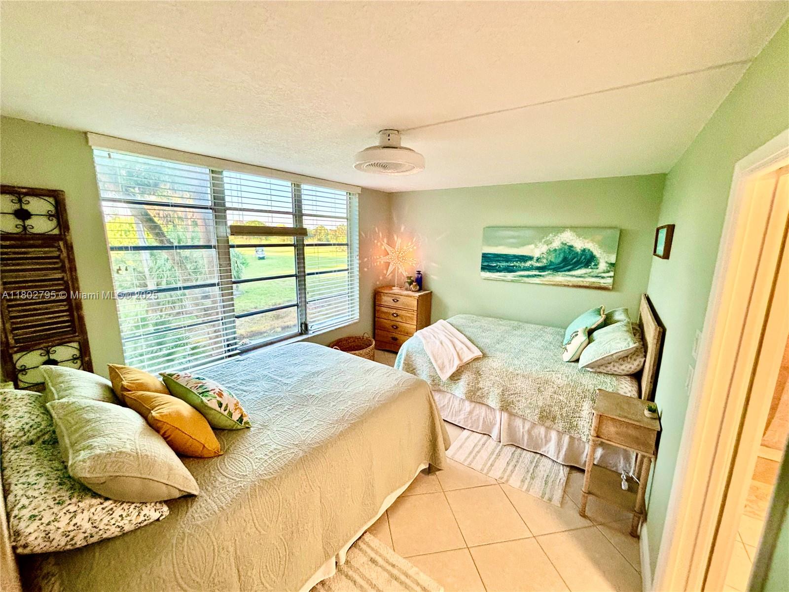 NO 34 PALM-AIRE COUNTRY C - Residential