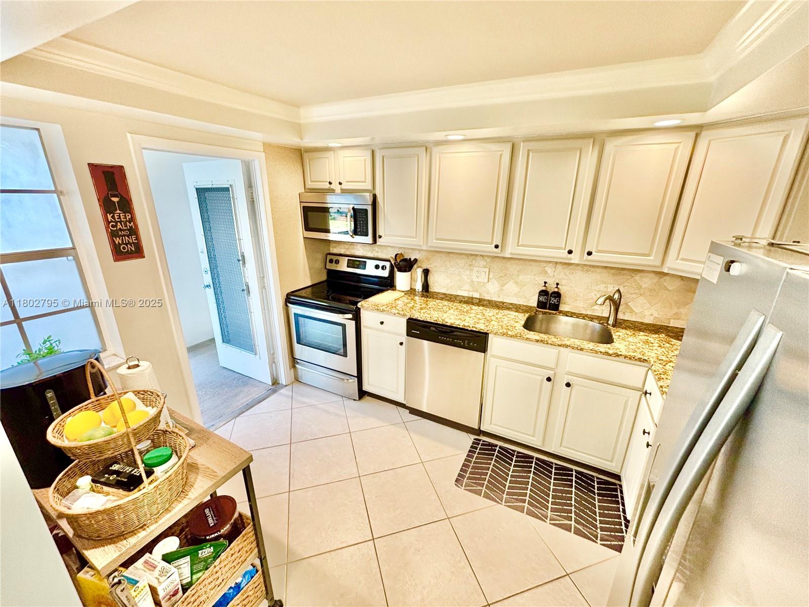 NO 34 PALM-AIRE COUNTRY C - Residential