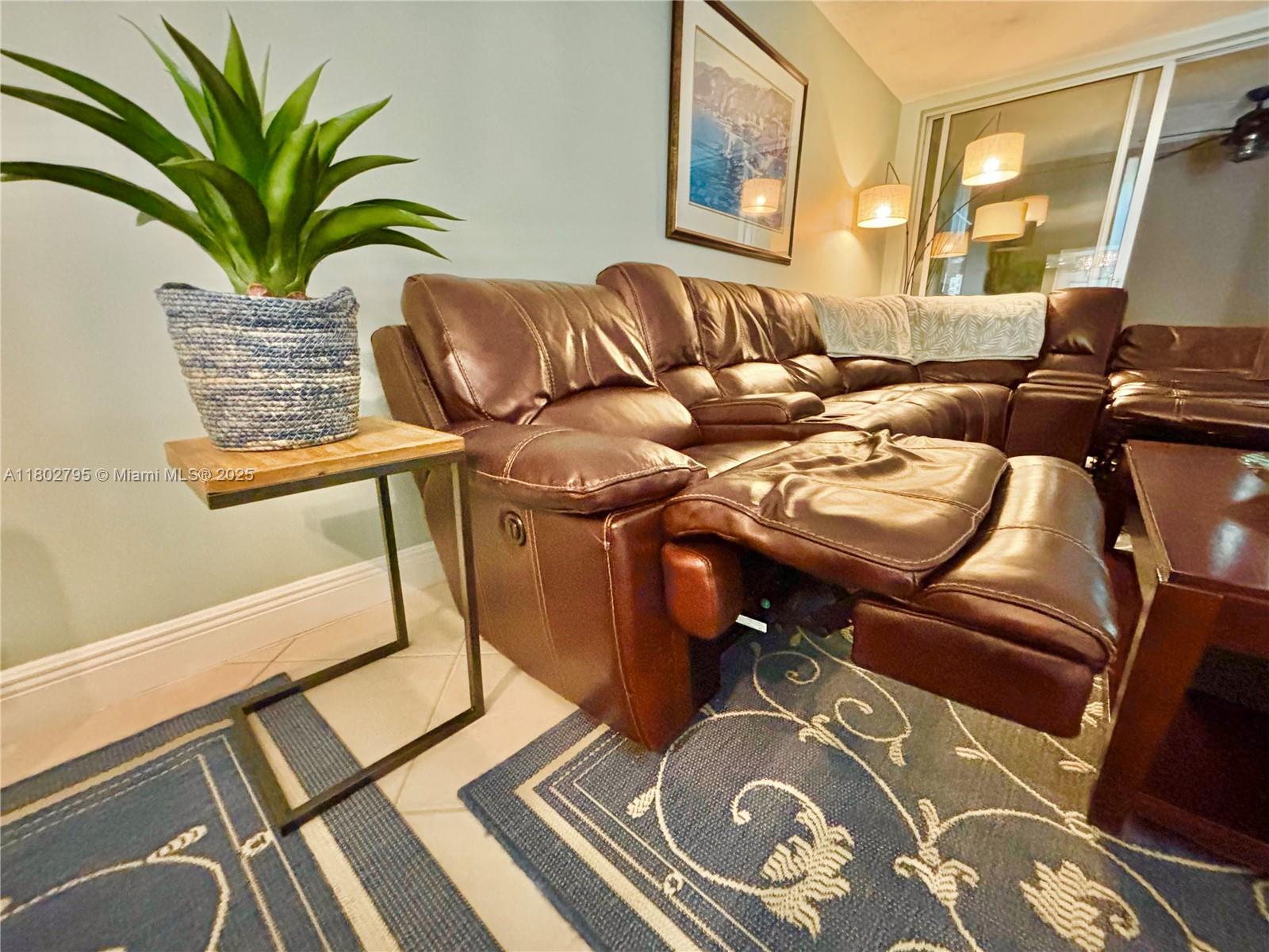 NO 34 PALM-AIRE COUNTRY C - Residential