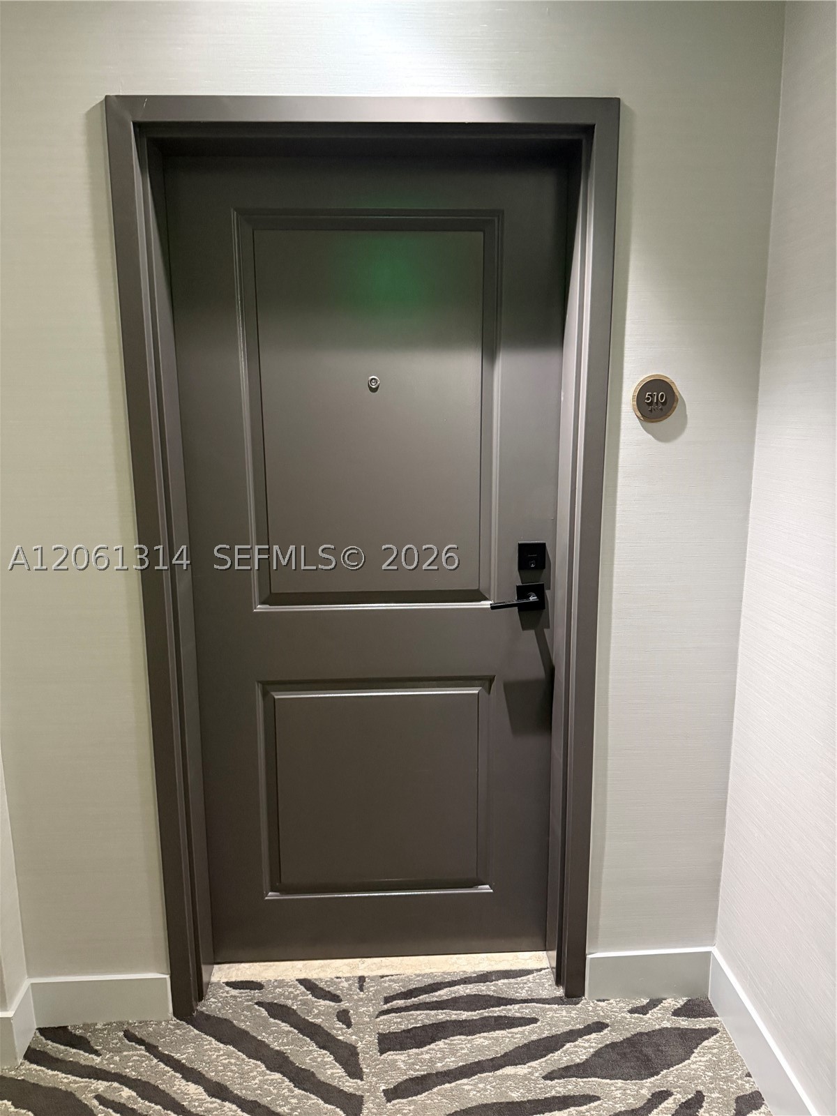 7910 Harbor Island 510