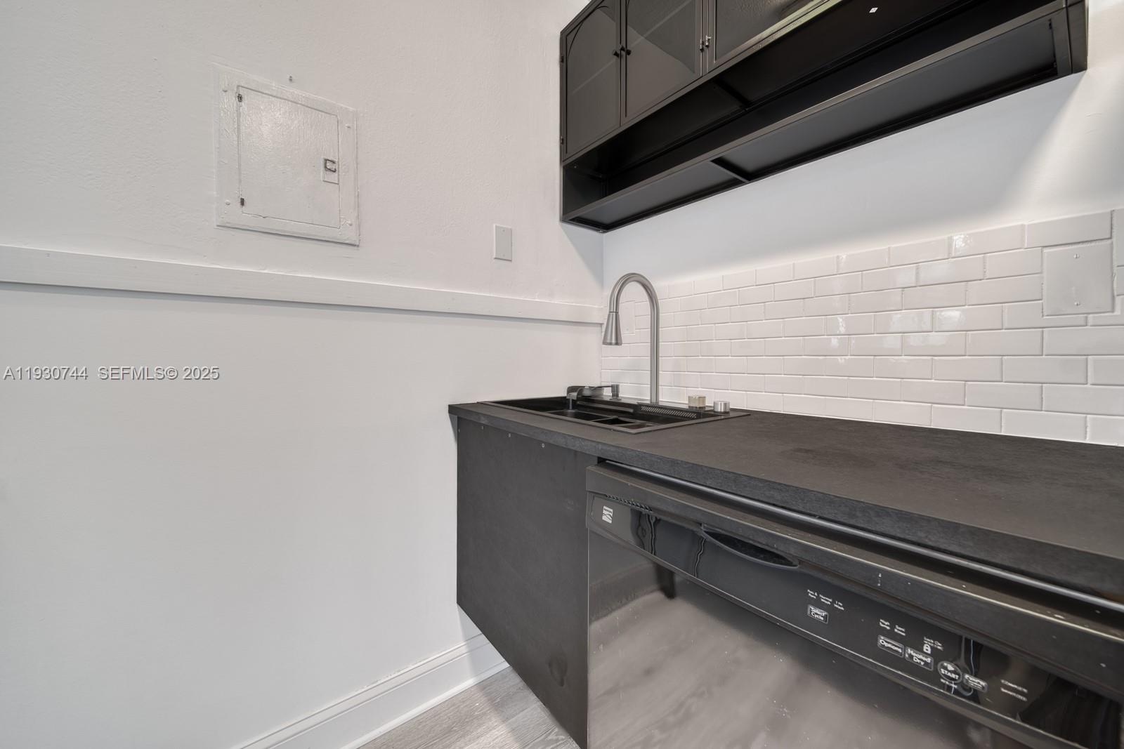 PENN PLAZA CONDO - Residential Lease