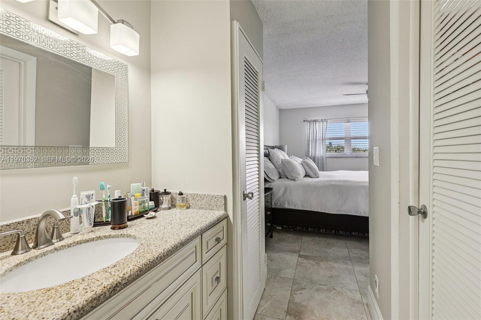 HAMPTON GARDENS 3 CONDO - Residential