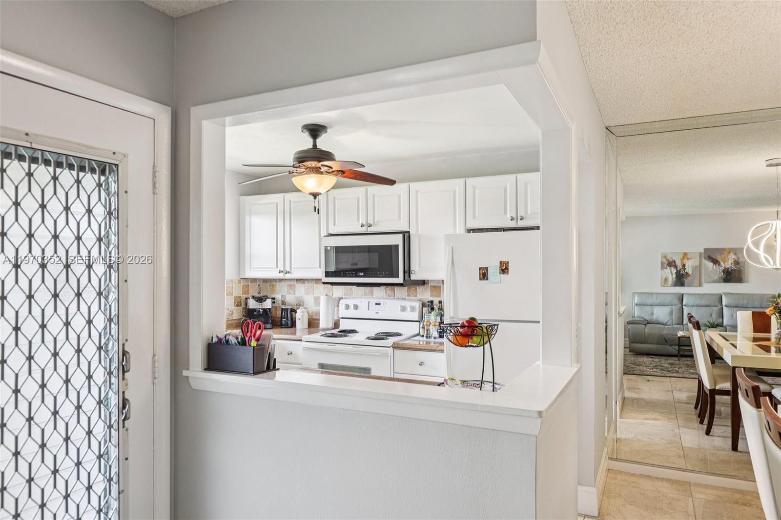 HAMPTON GARDENS 3 CONDO - Residential