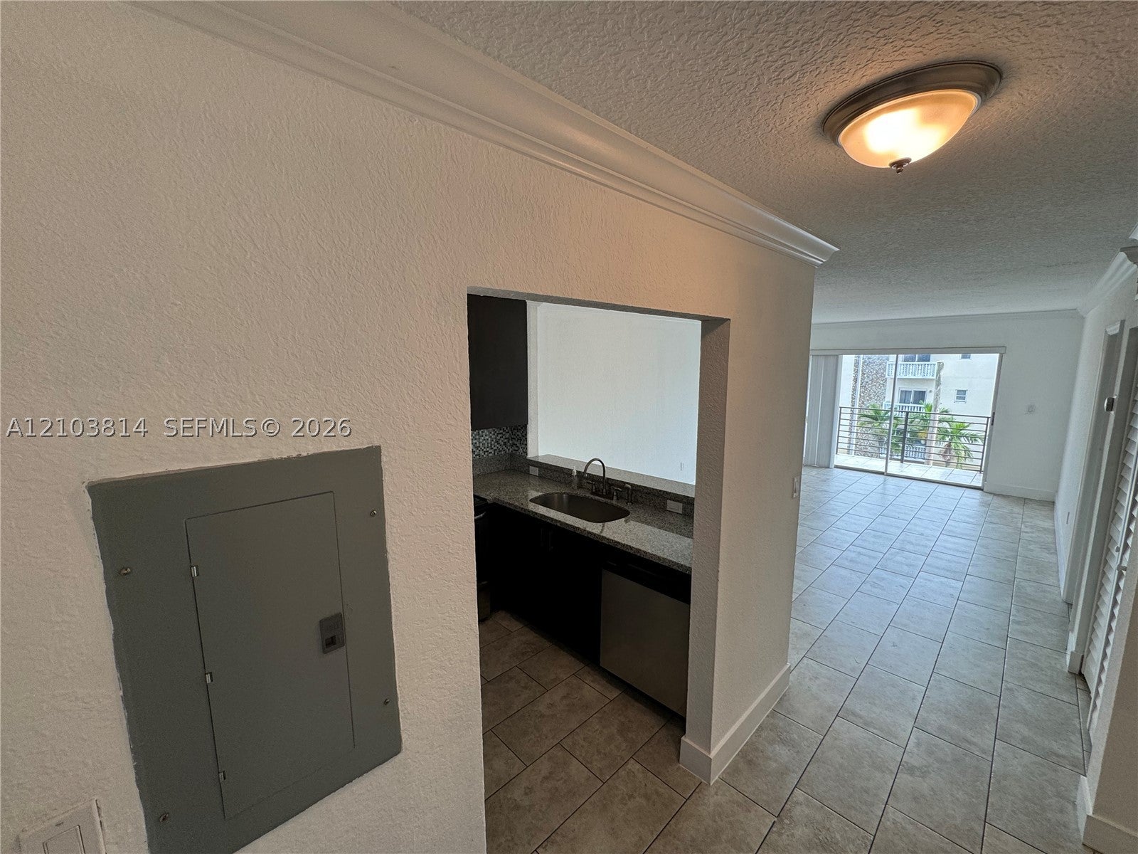 365 NE 125th St 401