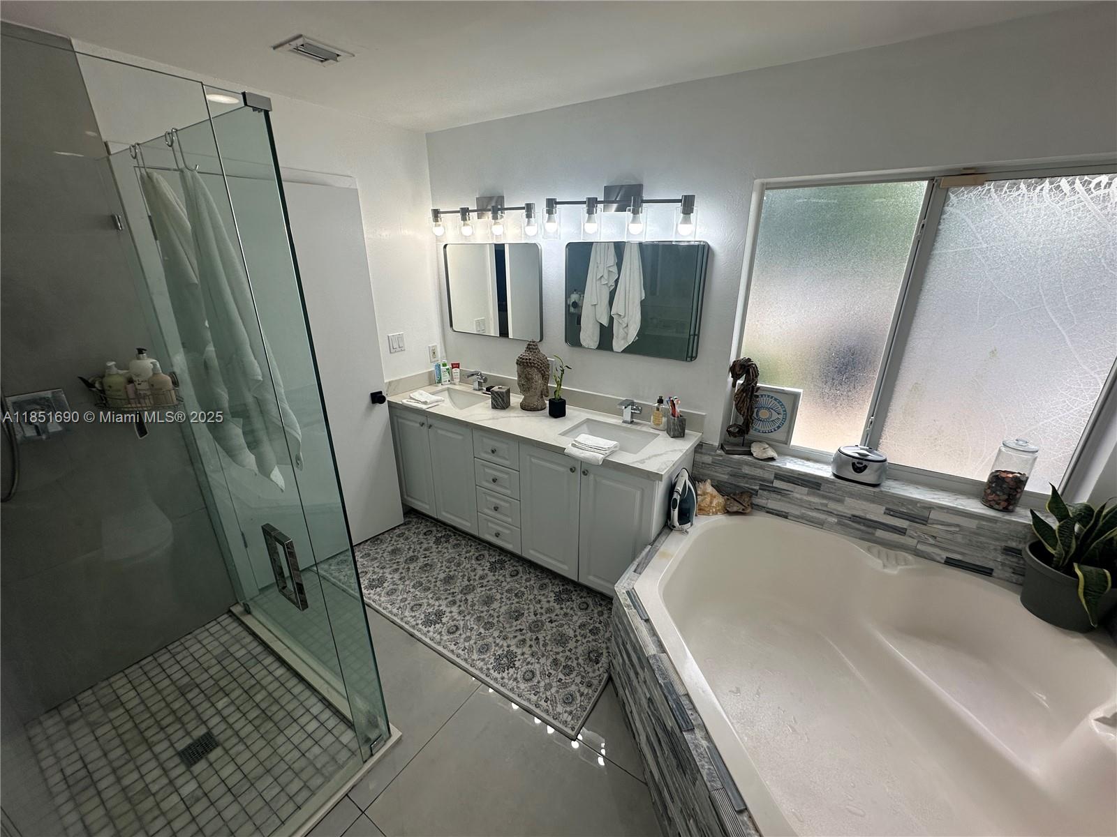 Biscayne Gardens - Residential